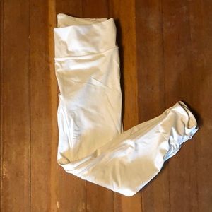 White lulu lemon leggings